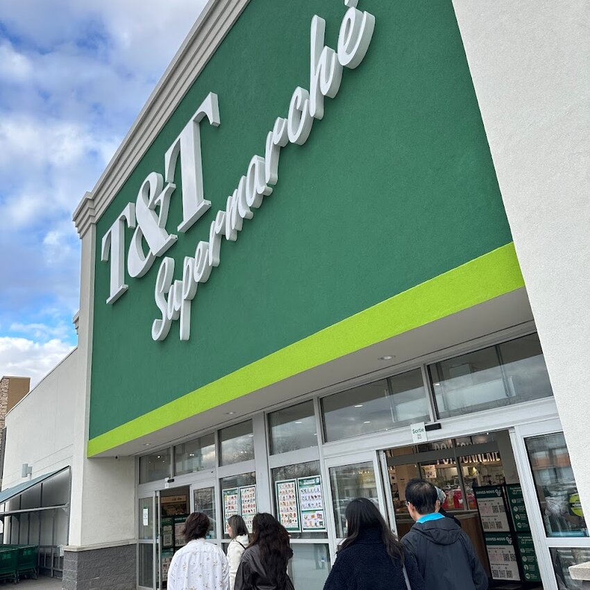 T&T Supermarket - Gluten-free Options Restaurants in Brossard