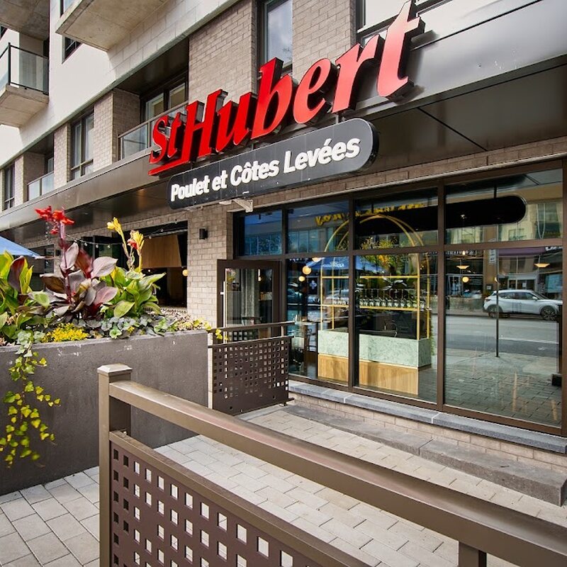 Rôtisserie St-Hubert - Restaurants près de: H3T1Y1