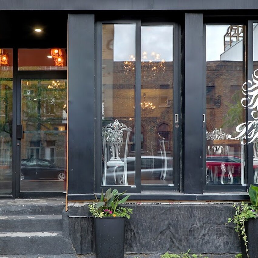 Ispahan - Restaurants Livraison, Brunch pr&egrave;s de: H3E2B5