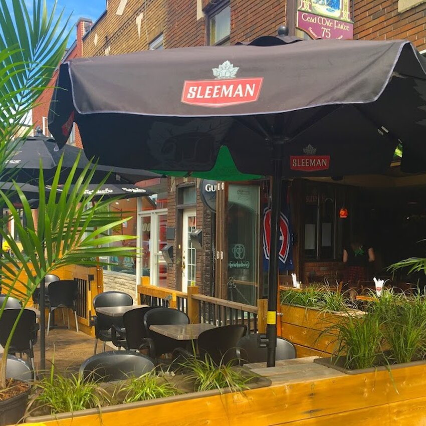 Cunninghams - Restaurants Near: H9X1Z9