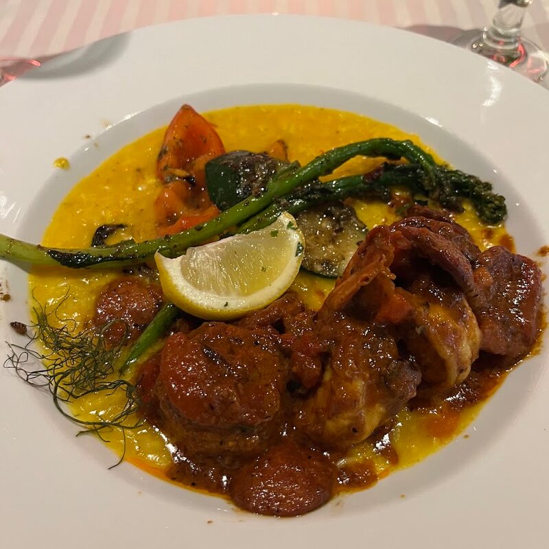 Bistro Le Picollo - Mediterranean Restaurants in Eastern Townships