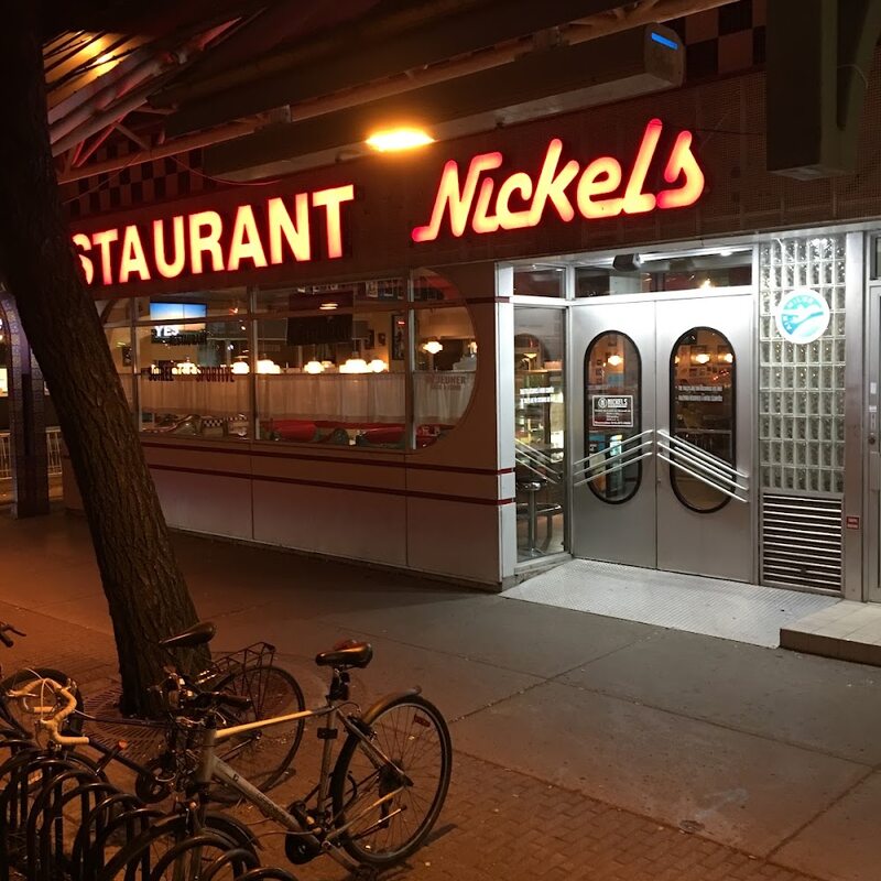Nickels Deli & Bar - Restaurants de Montréal