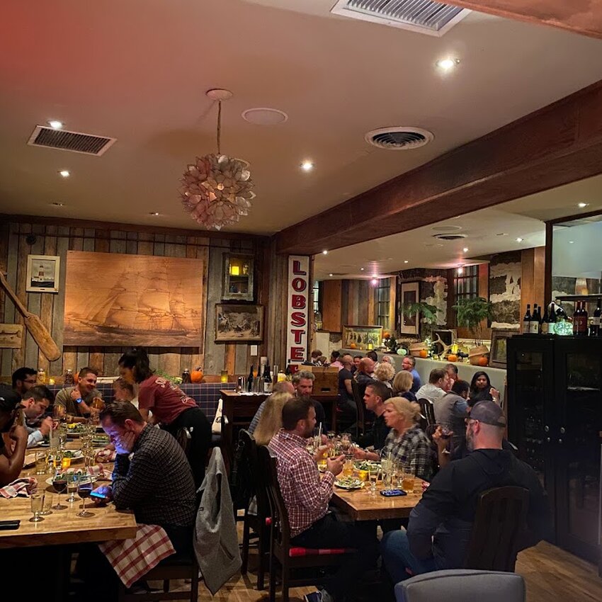 L'Orignal - Cozy Atmosphere, Fine Dining / Upscale Restaurants Near: H2V4E4