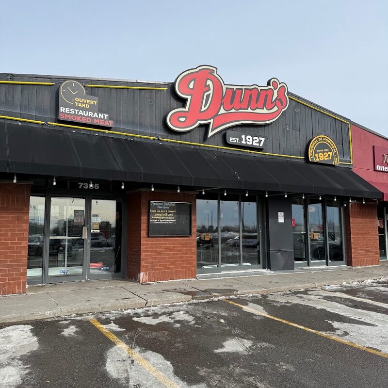 Dunn's Famous - Restaurants Américains, Cafés de Montréal