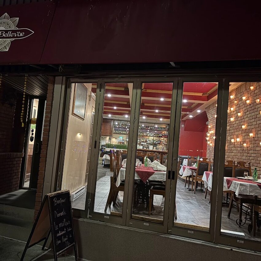 Tandoori Bellevue - Restaurants pr&egrave;s de: J7V3E7