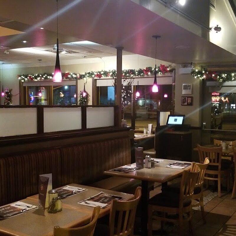 L'Etoile De St-Hilaire - Restaurants in Mont-Saint-Hilaire