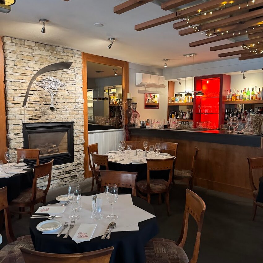 Chez Milot - Restaurants Grillades pr&egrave;s de: J8B2M4