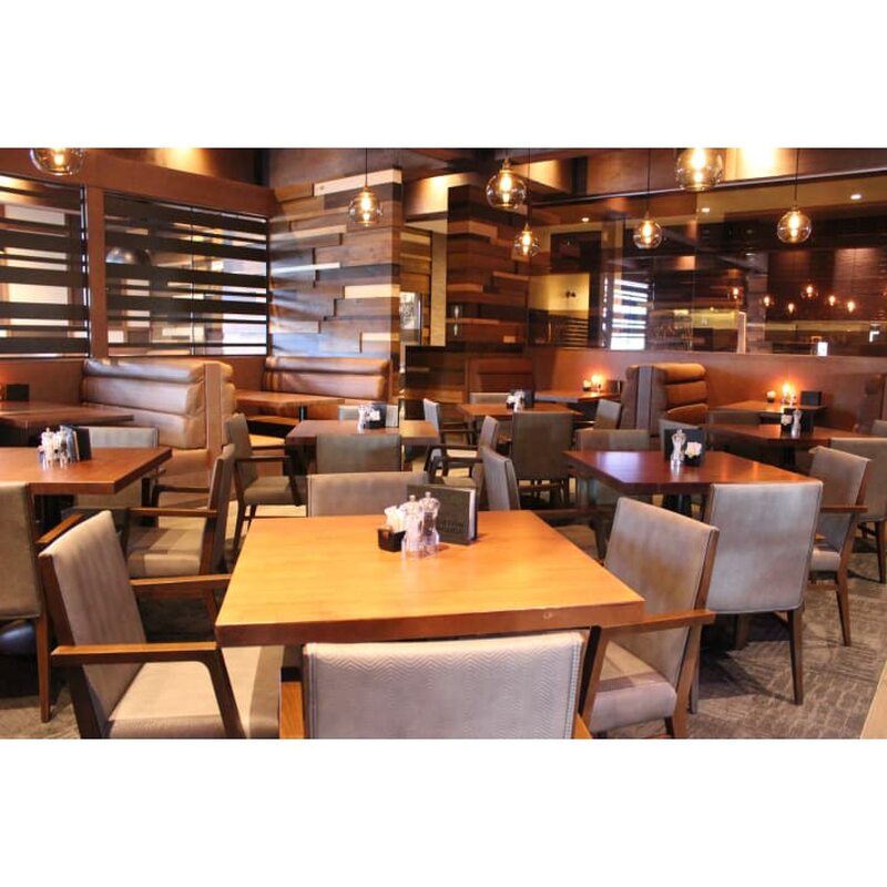 Bâton Rouge Grillhouse & Bar - Restaurants Livraison de Saint-Sauveur