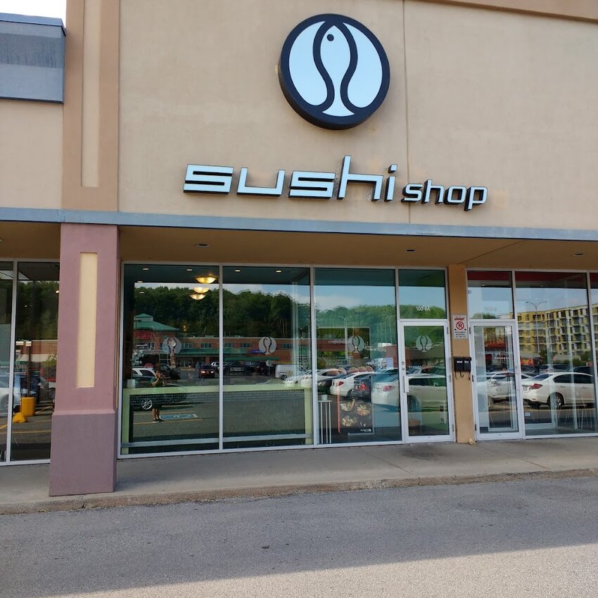 Sushi Shop - Restaurants pr&egrave;s de: J7V3E7