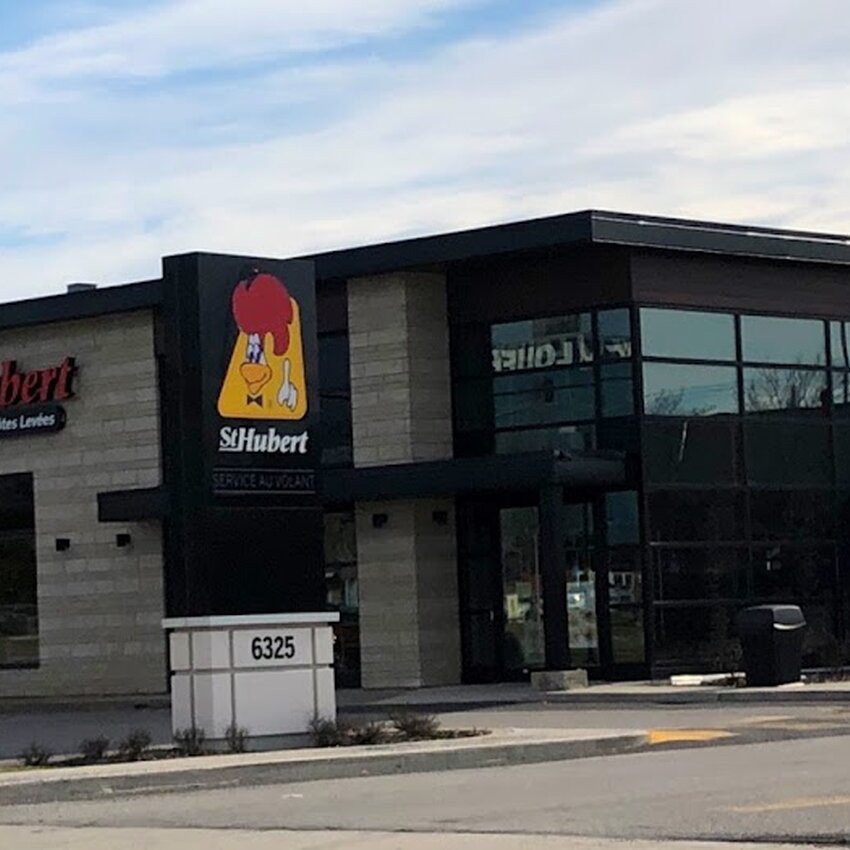 R&ocirc;tisserie St-Hubert -  Restaurants Near: J4W1M3