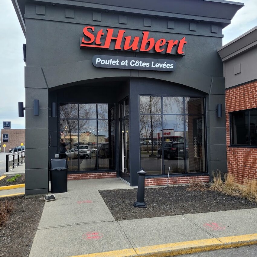 R&ocirc;tisserie St-Hubert -  Restaurants Near: J3A1M2