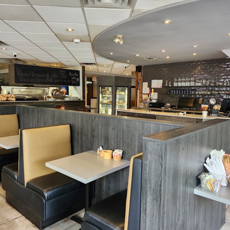 Qu&eacute;bec Deli - Restaurants Grecs, Grillades de Montr&eacute;al