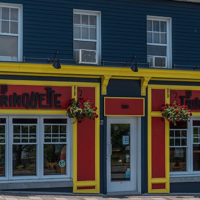 La Trinquette - Montreal Pubs Open Now