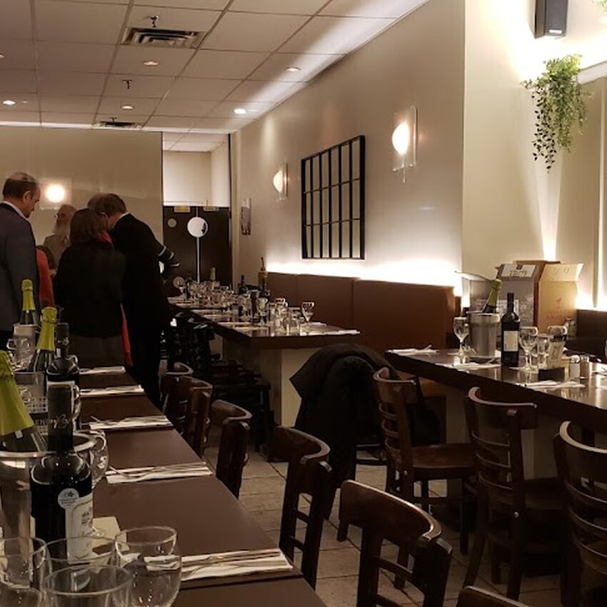 Chez Lien -  Restaurants Near: H1M2B3