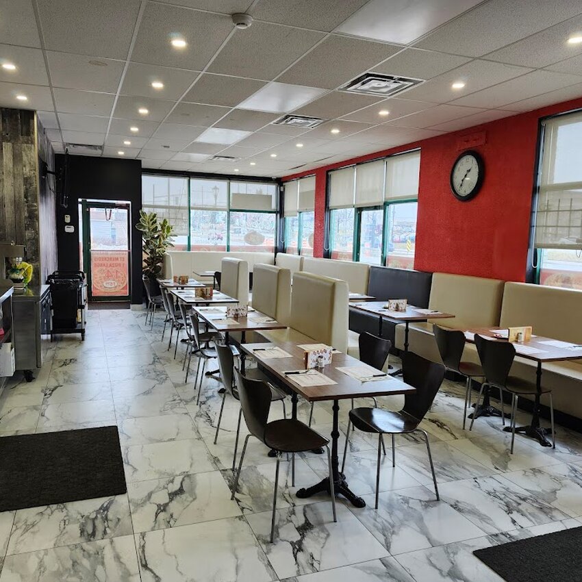 Georges le Roi du Sous-Marin -  Restaurants Near: H1B4A4