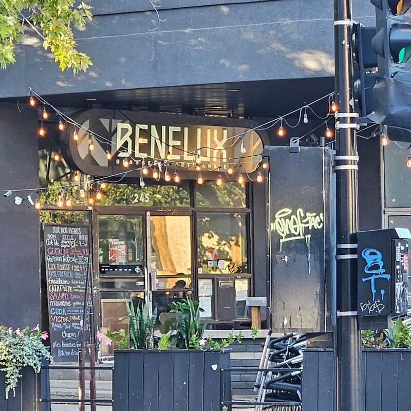 Benelux Brasserie Artisanale - Microbreweries in Montreal