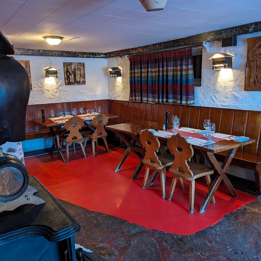 Mazot Suisse - Restaurants Suisses Montr&eacute;al