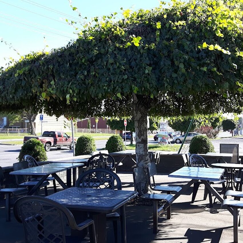 Nic & Pic - Restaurants Near: J3B6S4