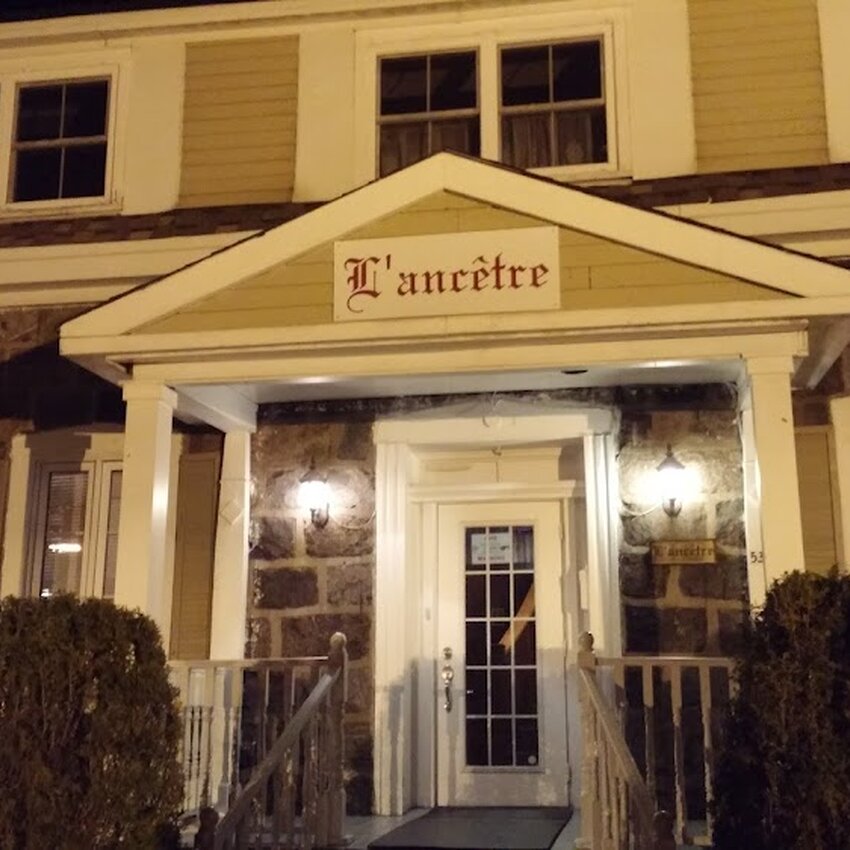 L'Anc&ecirc;tre - Restaurants in Saint-Hubert
