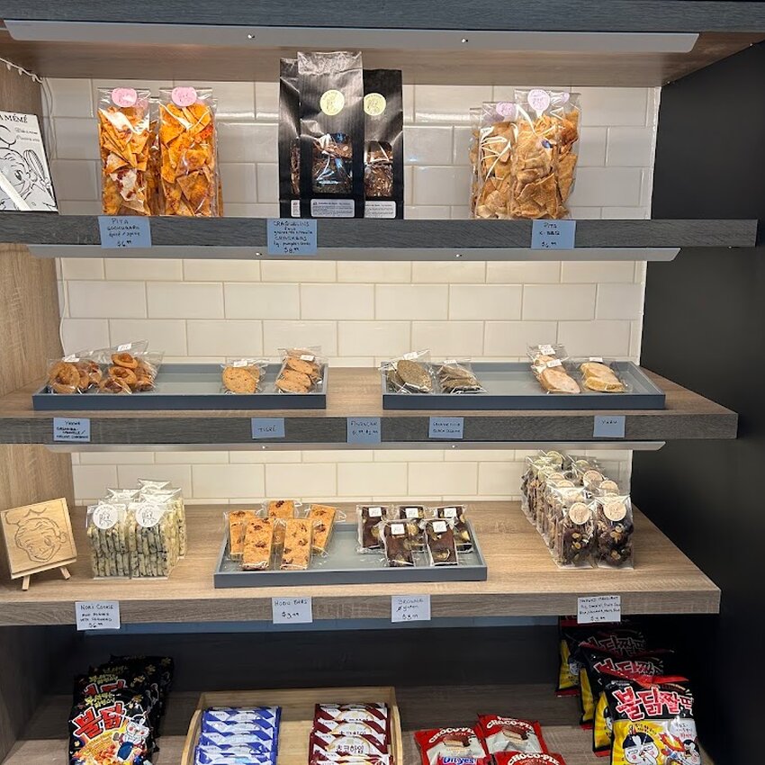 Lab &agrave; M&eacute;m&eacute; -  Restaurants Near: H9B2R8