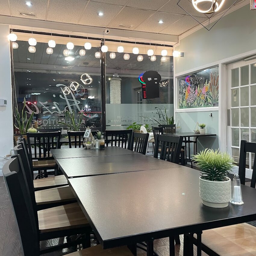 Aiza Authentique Cuisine Philippine - Montreal Filipino Restaurants