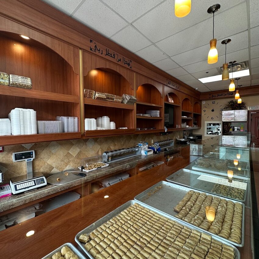 P&acirc;tisserie Au Bl&eacute; D'Or -  Restaurants Near: H9G2R4