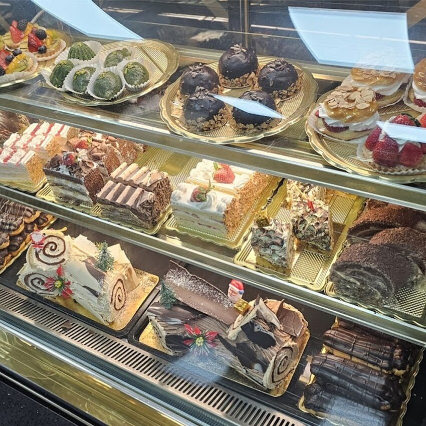 P&acirc;tissi&egrave;re ALYAMAAN - Restaurants in Dollard-des-Ormeaux