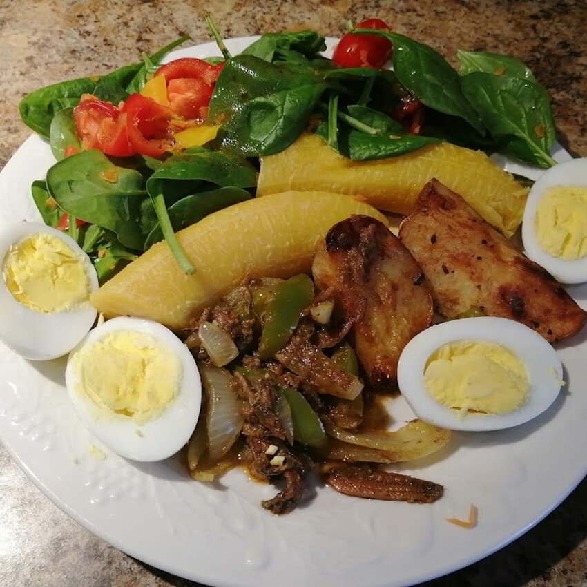 Les d&eacute;lices de kemia - Delivery, Takeout Available Restaurants Near: J4H4E5