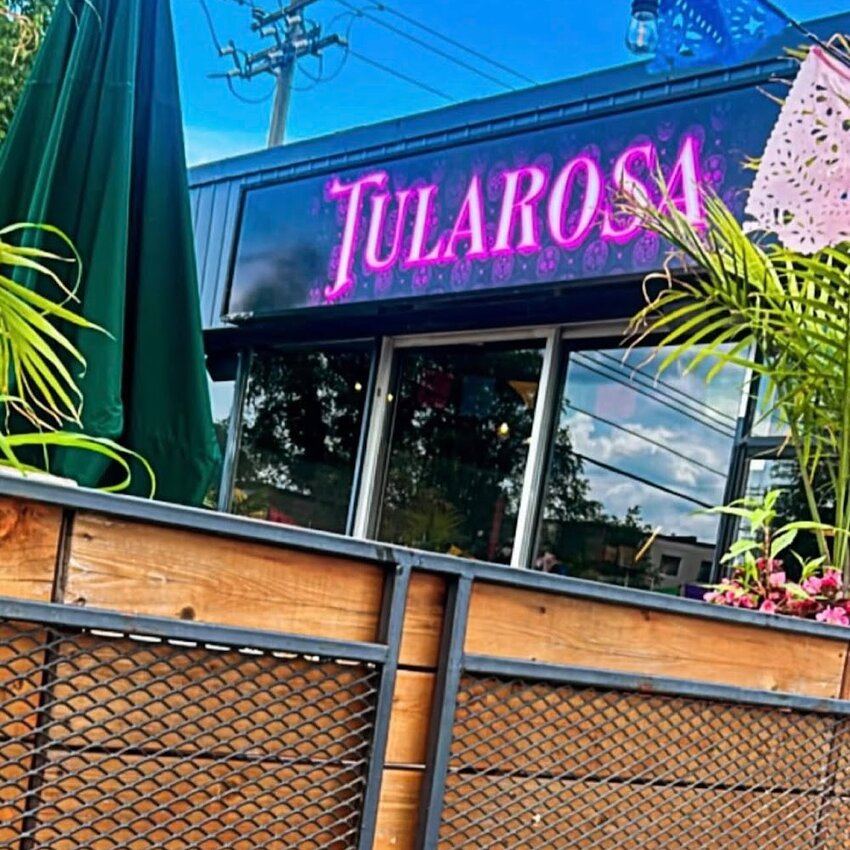 Tularosa -  Restaurants Near: H8N1Y1