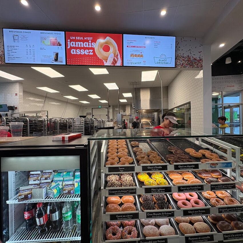 Krispy Kreme - Restaurants in Sainte-Doroth&eacute;e
