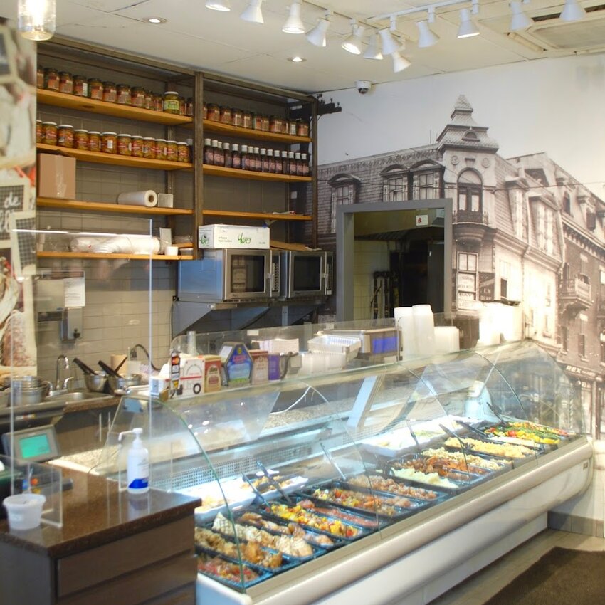 DELI 365 - Restaurants Cachers &agrave; Montr&eacute;al