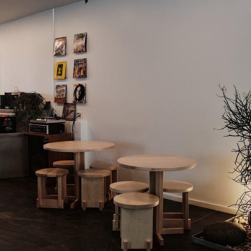 Pas de Problème Café - Restaurants Brunch près de: H4E1A1