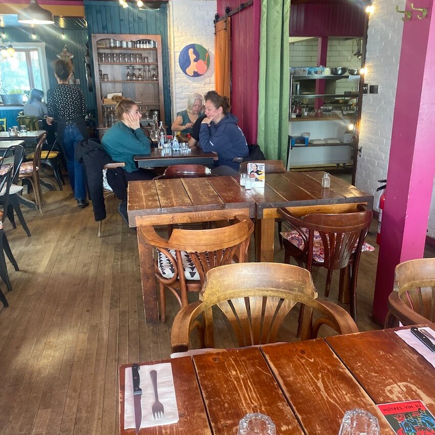 Causette - Restaurants pr&egrave;s de: J0T2N0