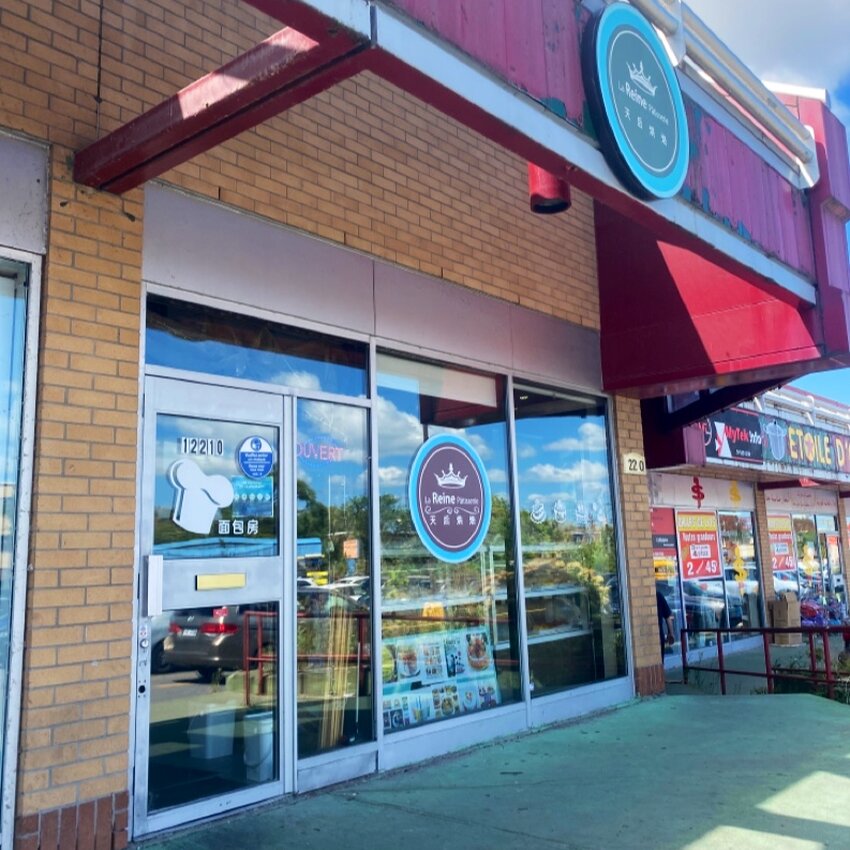 La Reine P&acirc;tisserie - Restaurants in Ville Saint-Laurent