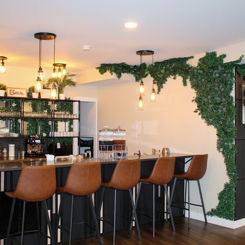 SNS Lounge 8 - Restaurants Fusion de Sainte-Anne-de-Bellevue