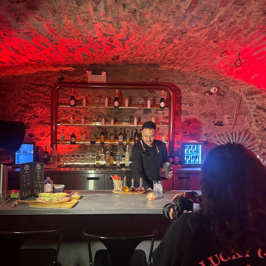 Cappella -  Restaurants Near: H3G0B9