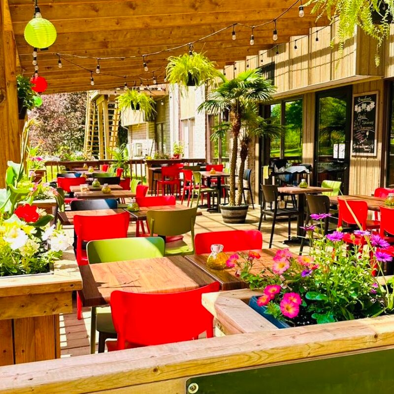 La Chevauch&eacute;e Resto-Pub - Restaurants de B&eacute;cancour