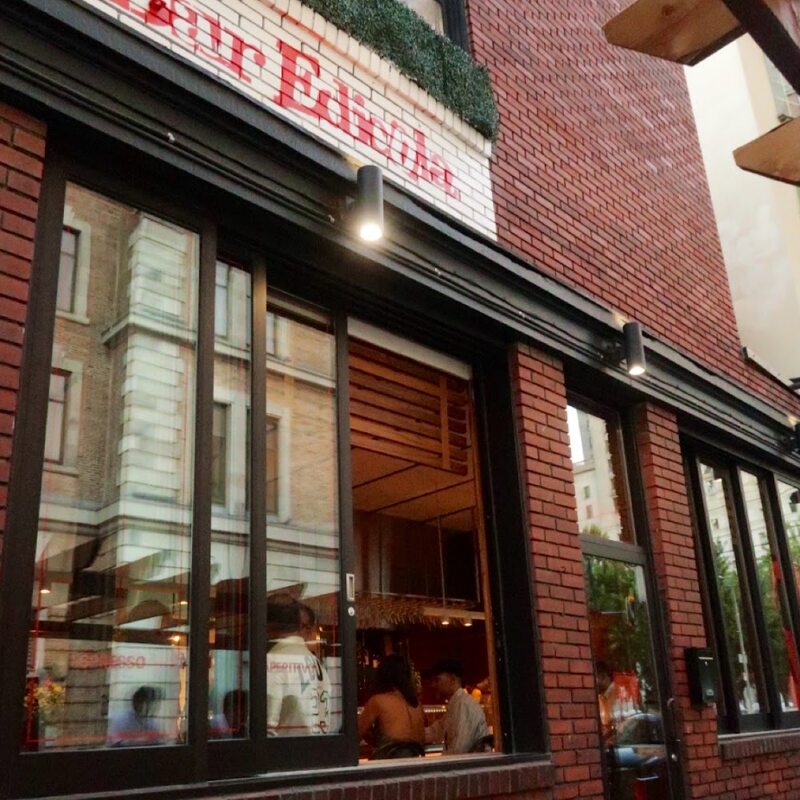 Bar Edicola - Restaurants in Montreal