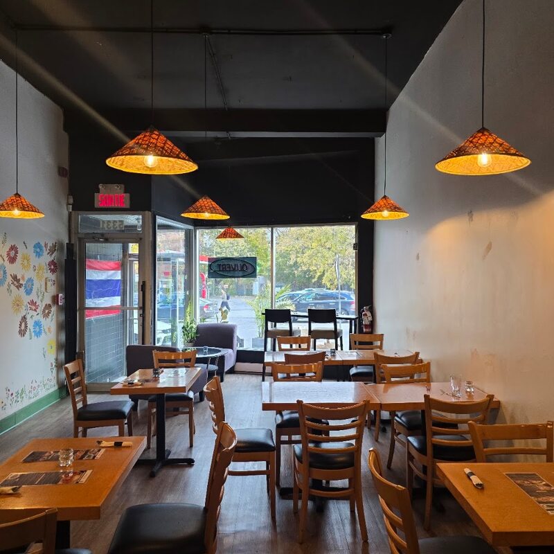 Le Petit Dek Sen - Restaurants de Montréal