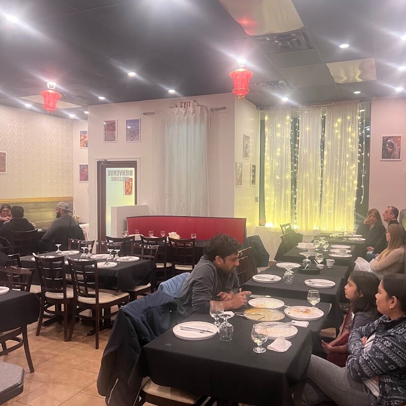 Maison Indienne - Indian House - Restaurants in Montreal