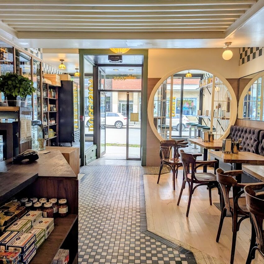 Deli d'Occasion - Restaurants Am&eacute;ricains, Deli &agrave; Montr&eacute;al