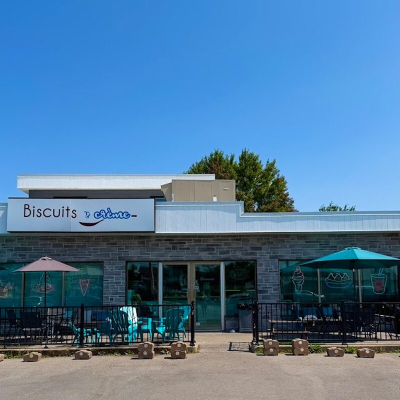 Biscuits & cr&egrave;me - Restaurants de Montr&eacute;al
