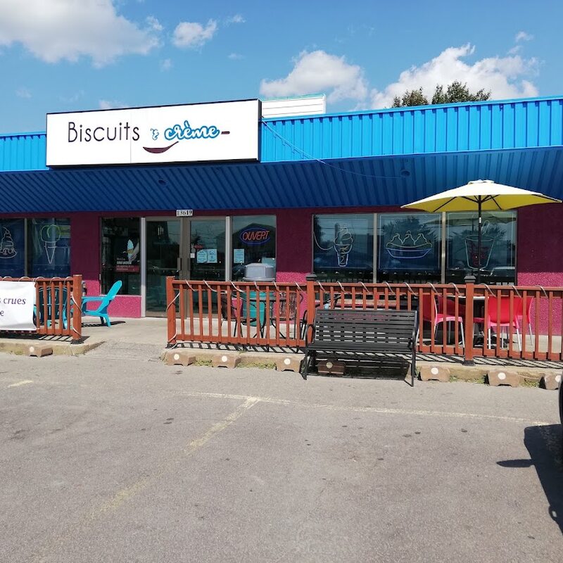 Biscuits & cr&egrave;me - Ice Cream in Mirabel