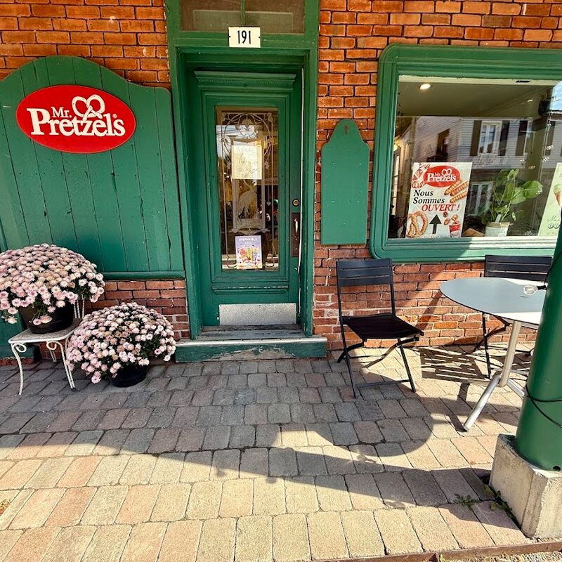 Magasin Général la Quincaillerie des Saveurs vieux Terrebonne - Restaurants in Montreal