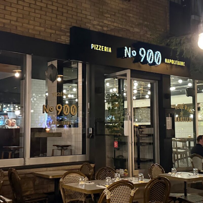 Pizzéria NO.900 - Pizzerias in Longueuil