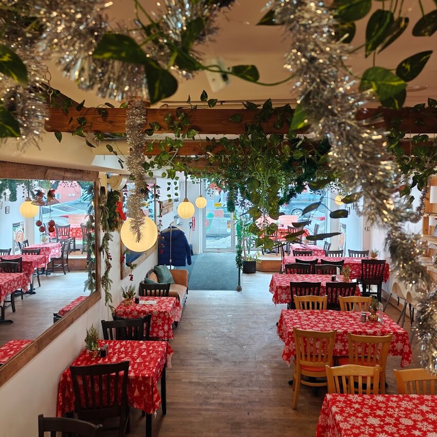 Cuisine Hongroise Montreal - Soups, Fried Chicken Restaurants Near: H2V4E4