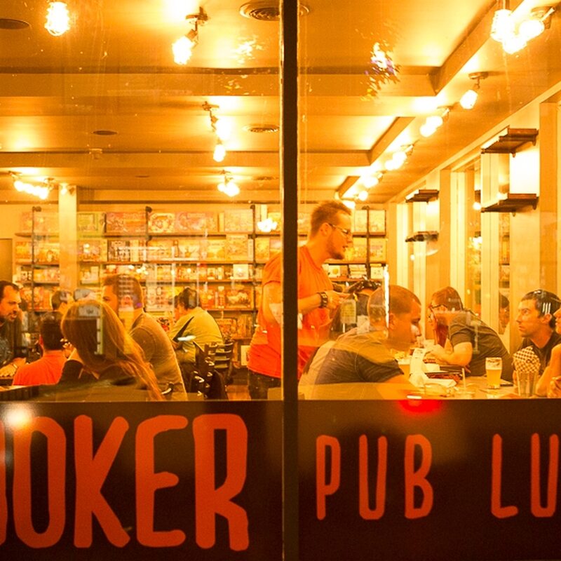 Le Joker Pub Ludique - Restaurants de Montréal