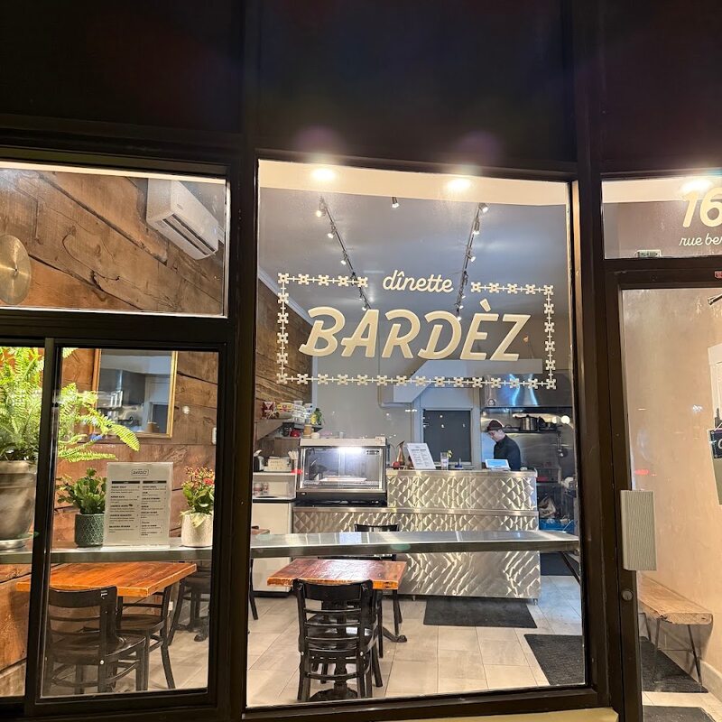 D&icirc;nette Bard&egrave;z - Restaurants Arm&eacute;niens de Montr&eacute;al