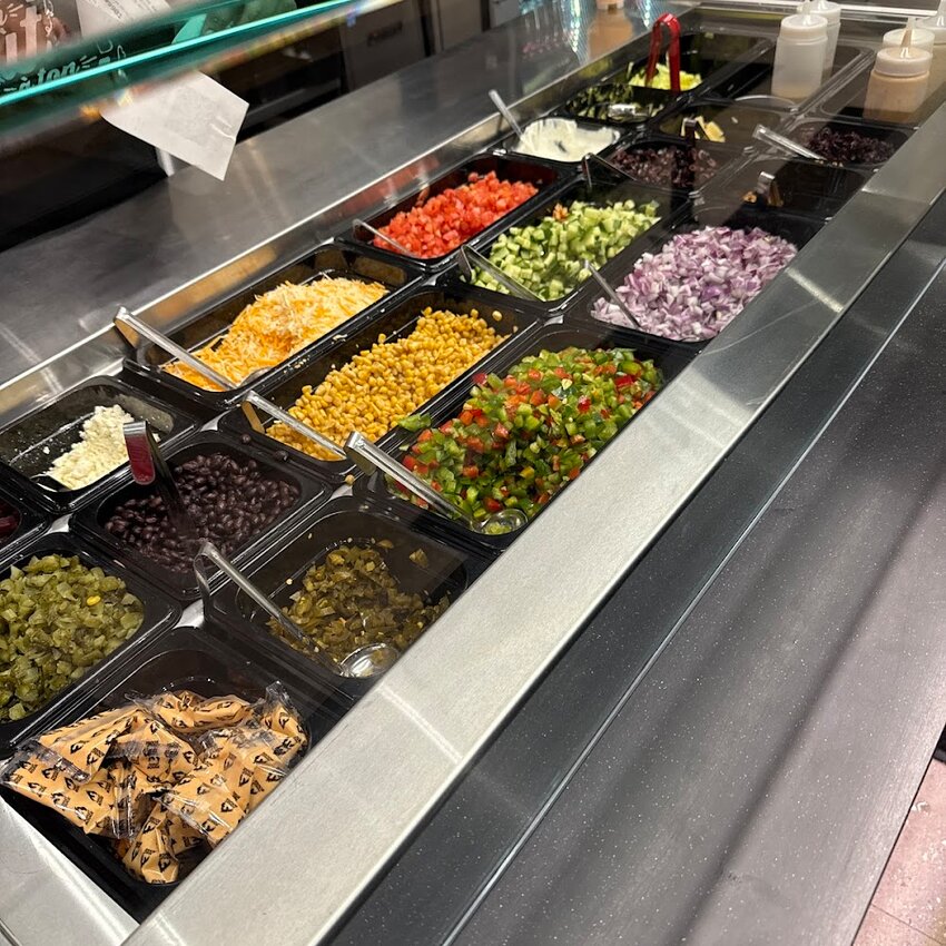 Poulet Rouge - Laval Rice Bowls