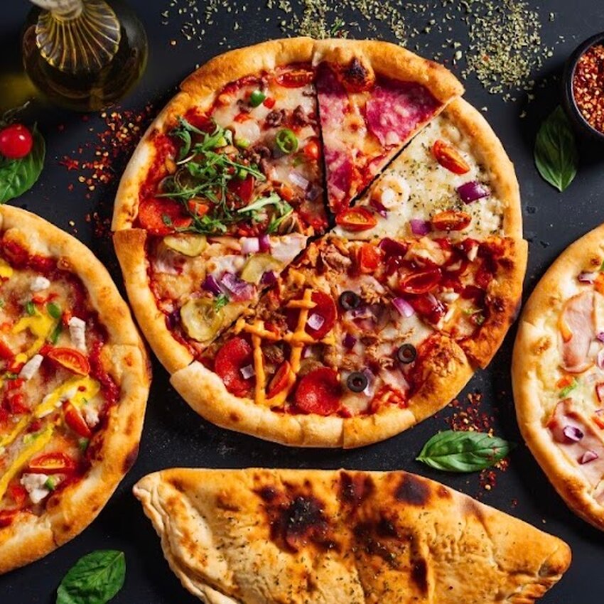 La Station Pizza - Restaurants Near: J7C2K6